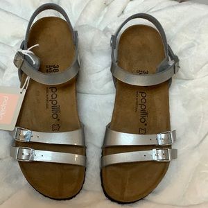 Papillio “Lana” in Metallic Silver